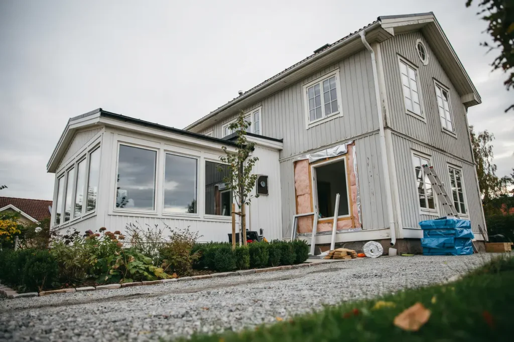 byta f nster i villa guide till energisn la val montage och kostnader